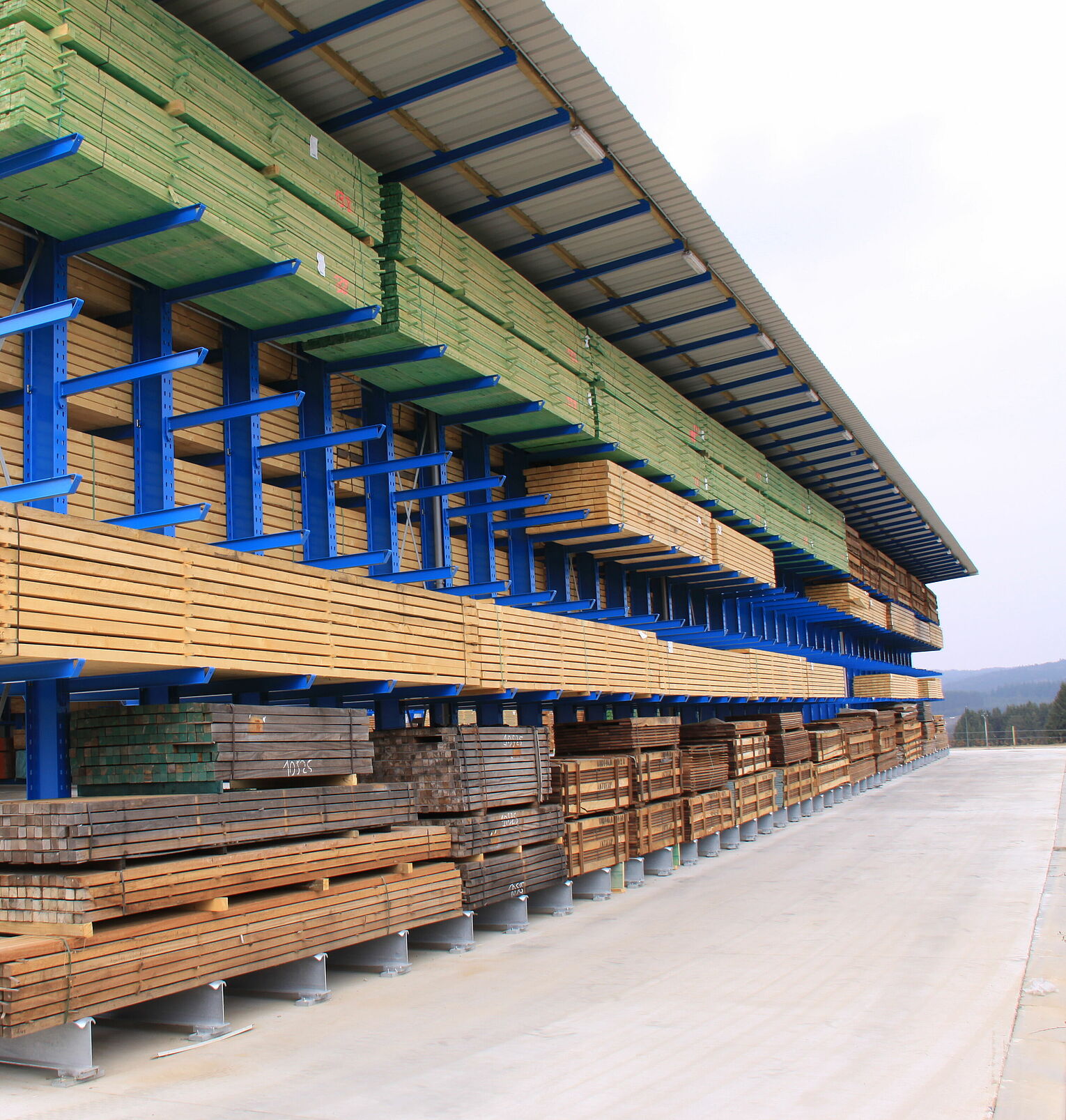 [Translate "Ireland"] Cantilever racking Yard racking