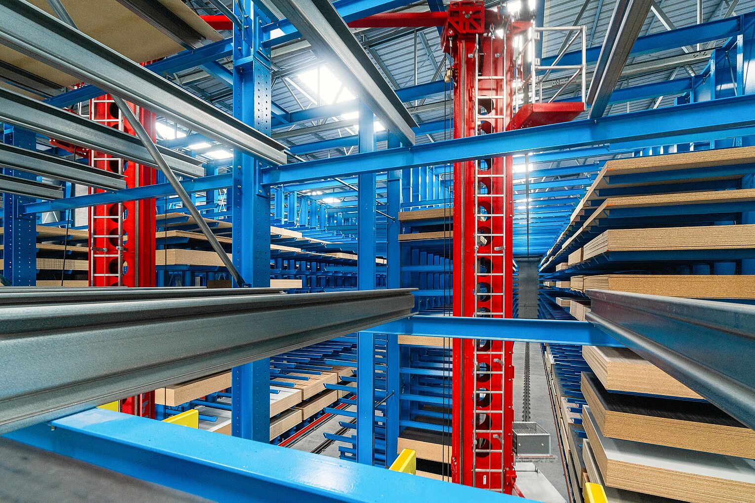 [Translate "Ireland"] Cantilever racking