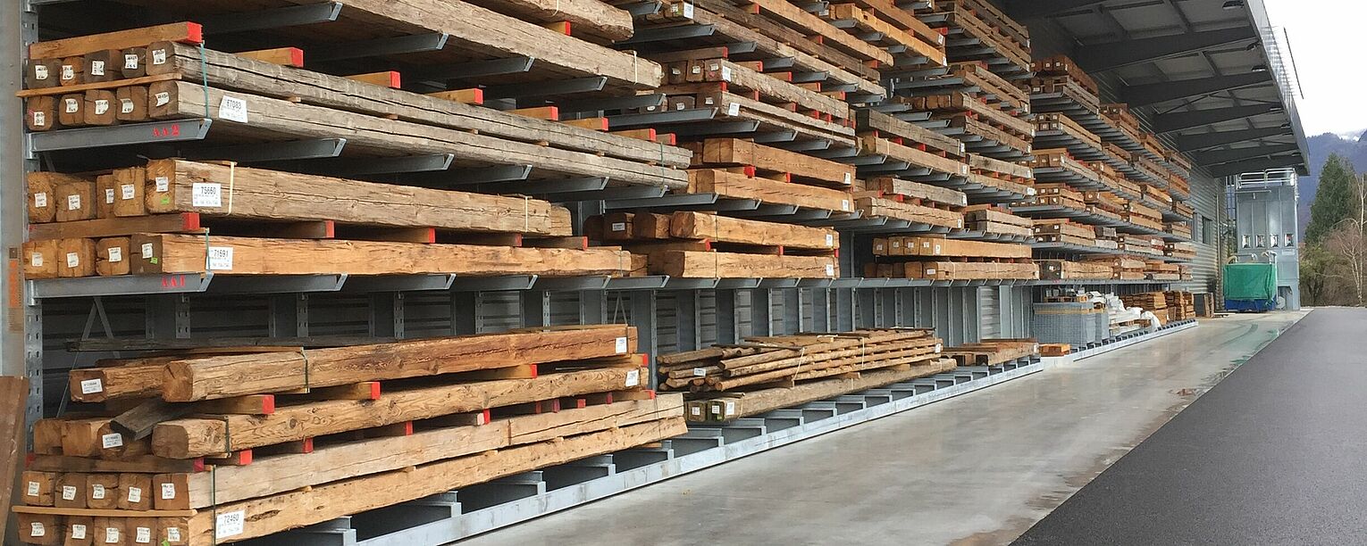 [Translate "Ireland"] Cantilever racking timber trade